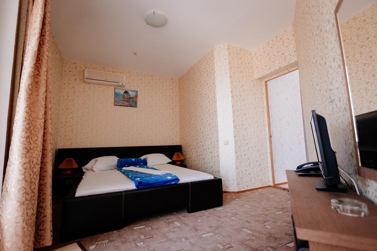 Solnechnaya Hotel Zatoka Exterior photo